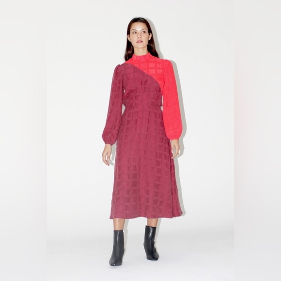 Kurt Lyle Dutchess Dress - Picture 3 of 11